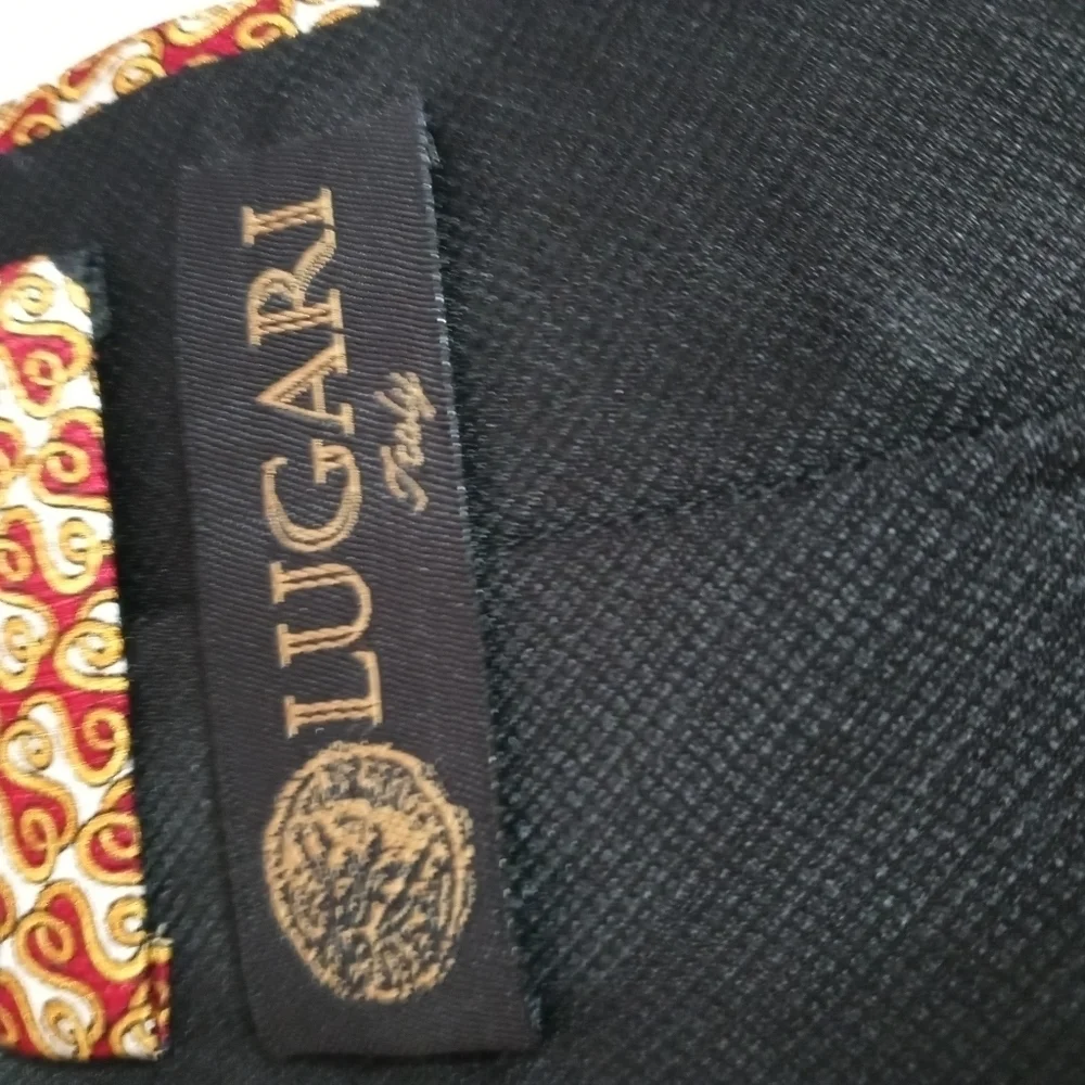 Lugari 100% Silk Handcrafted Designer Necktie Made in Italy classic 57